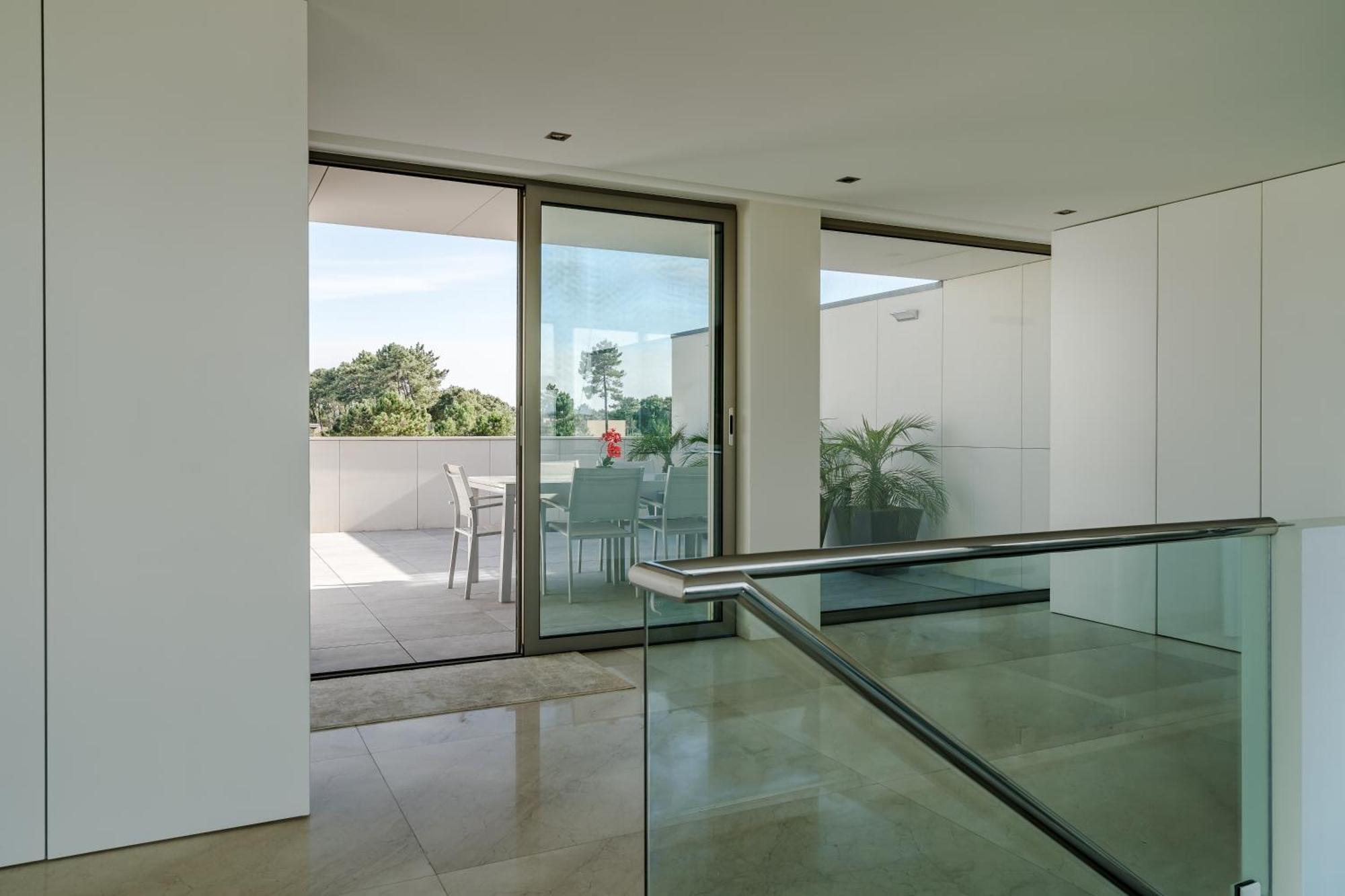 River Town View - Luxury Apartment With Jacuzzi On Terrace เวียนา โด กัสเตโล ภายนอก รูปภาพ